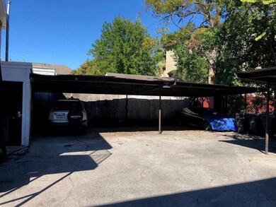 2509 Driscoll St unit 4, Houston, TX 77019 - photo 2