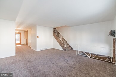 2873 Tremont St, Philadelphia, PA 19136 - photo 5