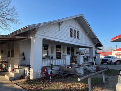 325 N 5th St, Okemah, OK 74859 - photo 4