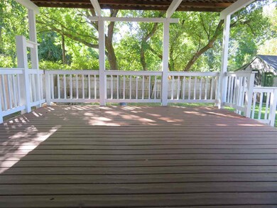 110 Crescent Rd, Manchester, NH 03103 - photo 6