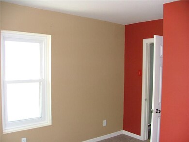 411 Franklin St, Edinburgh, IN 46124 - photo 5