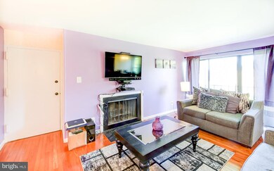 102 Duvall Ln unit 203, Gaithersburg, MD 20877 - photo 2