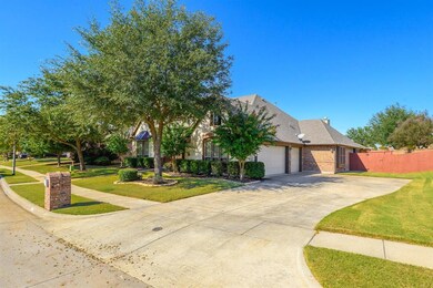 300 Parke Lake Dr, Wylie, TX 75098 - photo 2