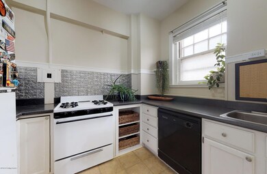 1412-Willow-Ave-04
