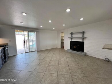 3710 S Treck Place, Tucson, AZ 85730 - photo 6