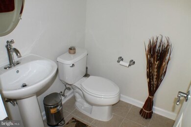 43599 White Cap Terrace, Chantilly, VA 20152 - photo 3