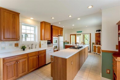 903 River Ave, Gardiner, ME 04345 - photo 4