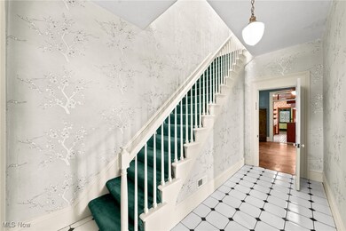 7562 River Rd, Olmsted Falls, OH 44138 - photo 6