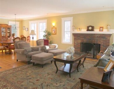 35 Old Winter St unit 35, Lincoln, MA 01773 - photo 3