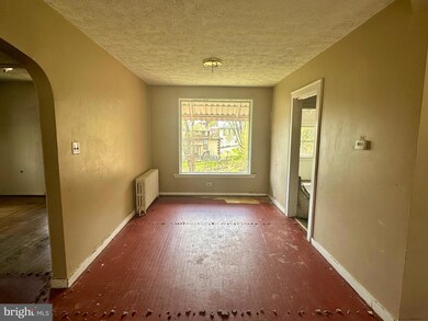 816 Elmwood Ln, Cumberland, MD 21502 - photo 3