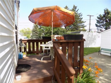 18320 Mapleboro Ave, Maple Heights, OH 44137 - photo 5