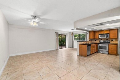 3900 NE 19th Rd unit 101, Pompano Beach, FL 33064 - photo 3