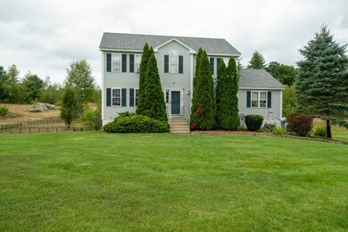 25 Longwood Ave, Londonderry, NH 03053 - photo 2