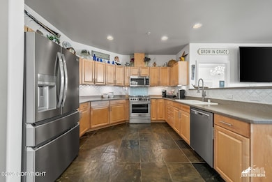 24-222e7thave106_ZHM_024