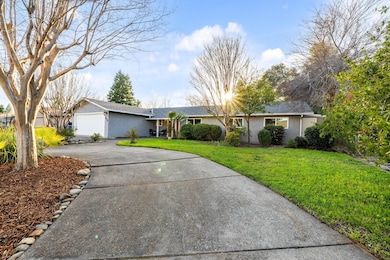 4218 Jane St, Redding, CA 96002 - photo 2