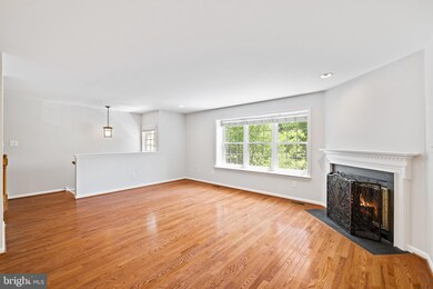 203 Princeton Cir unit 203, Newtown Square, PA 19073 - photo 3