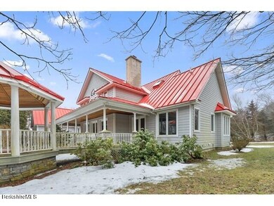 7 Poirot Rd, Florida, MA 01247 - photo 4