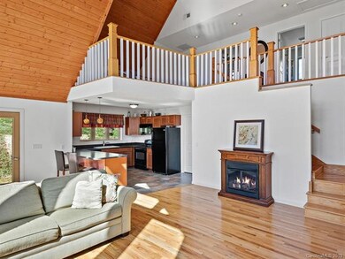 79 Taylor Ln, Burnsville, NC 28714 - photo 4