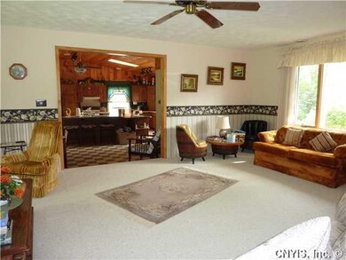 Living Room. Huge livingroom.