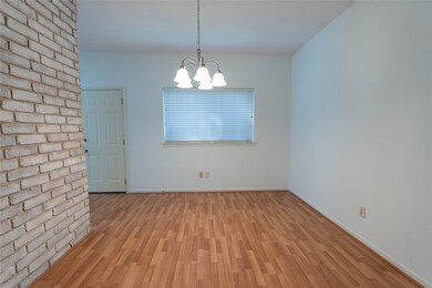 8610 Hot Springs Dr, Houston, TX 77095 - photo 5