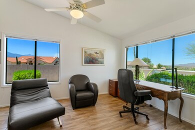 Living Room/Den