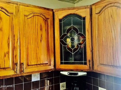 Palm Ln-Kitch 2