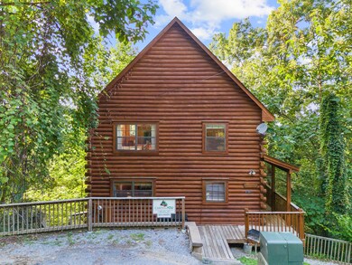 2201 Fox Berry Way, Sevierville, TN 37876 - photo 3