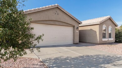 8416 W Whyman Ave, Tolleson, AZ 85353 - photo 2