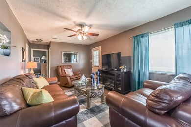 8107 Tye Ln, Pearland, TX 77584 - photo 7