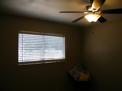 2053 Saturn Skyway, Redding, CA 96002 - photo 5