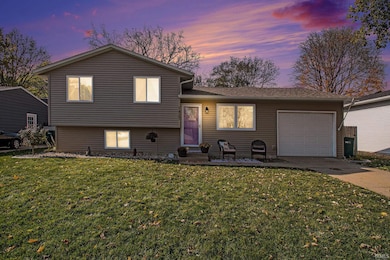 1427 Princeton Ct, Mishawaka, IN 46544 - photo 2