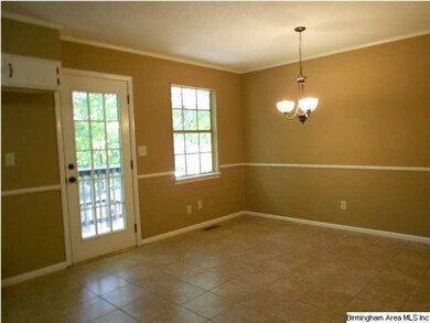 Extra large eat-in kitchen