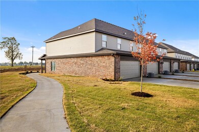 765 Via Drago Ave, Tontitown, AR 72762 - photo 2