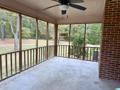 1512 Rainbow Ln, Warrior, AL 35180 - photo 6