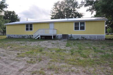 1725 Franklin St SE, Darien, GA 31305 - photo 2