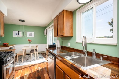 276 Mabel St NW unit 54, Comstock Park, MI 49321 - photo 6