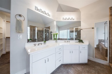 3027 Buttercup St, Houston, TX 77063 - photo 7