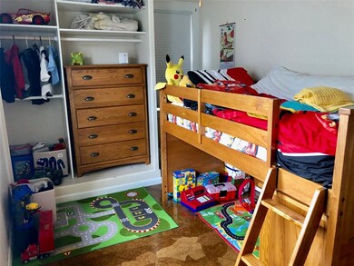 1112 C Ave NW, Cedar Rapids, IA 52405 - photo 5