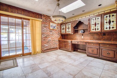 114 Merrick Avenue-29
