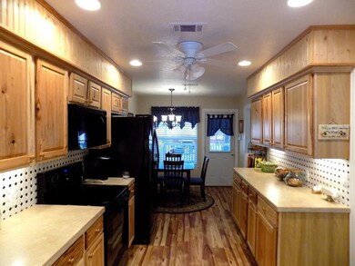 111 Texarkana Dr, Magnolia, TX 77354 - photo 7