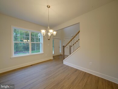 6412 Meadows Ln, Columbia, MD 21045 - photo 4