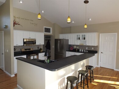 23120 Orchard Ridge Dr, Elkhart, IN 46516 - photo 3