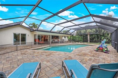 Paver Pool Deck (Wet Pavers)