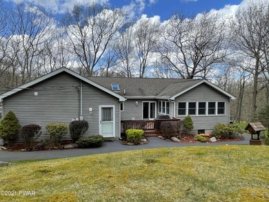 801 Cedar Ct, Hawley, PA 18428 - photo 5