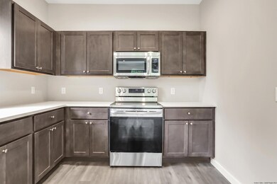 86 North Rd unit C, Highland, NY 12528 - photo 3