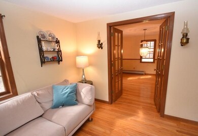 12 Kingman Rd, Amherst, MA 01002 - photo 4