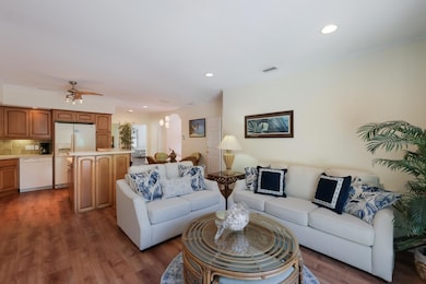 307 59th St unit B, Holmes Beach, FL 34217 - photo 3