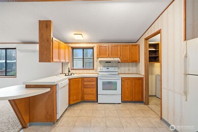 7300 32nd Ave NE unit 1, Olympia, WA 98516 - photo 5