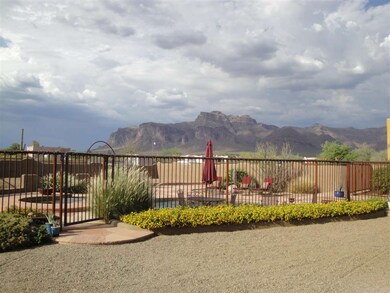 knox pool and mountain view