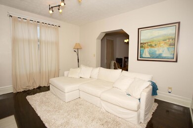 561 Wilson Ave, Columbus, OH 43205 - photo 3